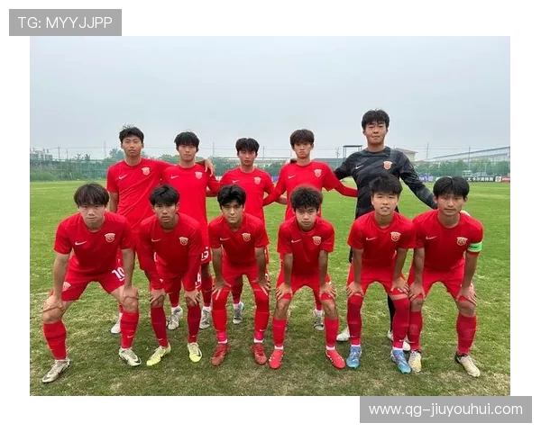 2025年决赛足球比赛精彩回顾与各大球队备战策略分析